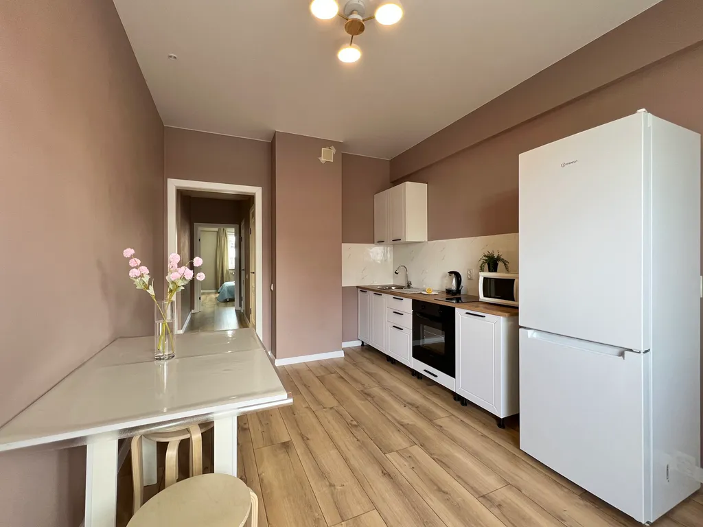 Теплая 2-я квартира на остановке Боевая без оплаты за финальную уборку