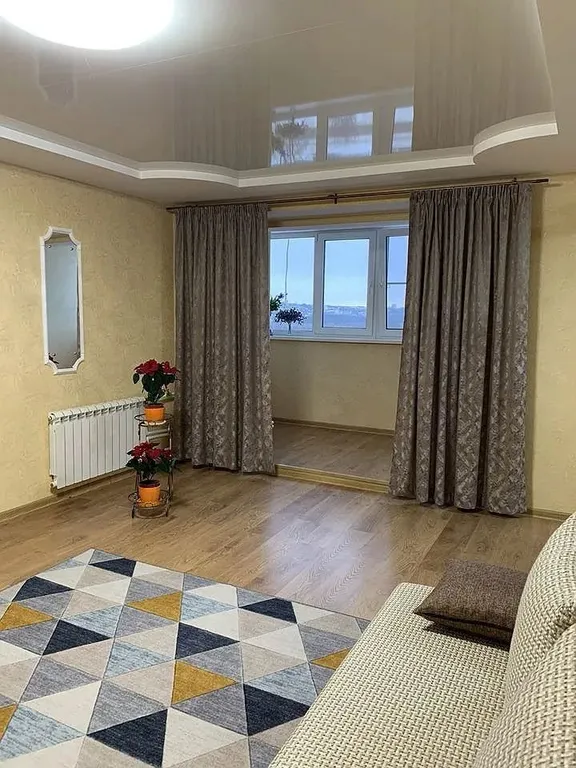 Просторная (98 м) 3-х комнатная квартира с видом на Успенский собор!