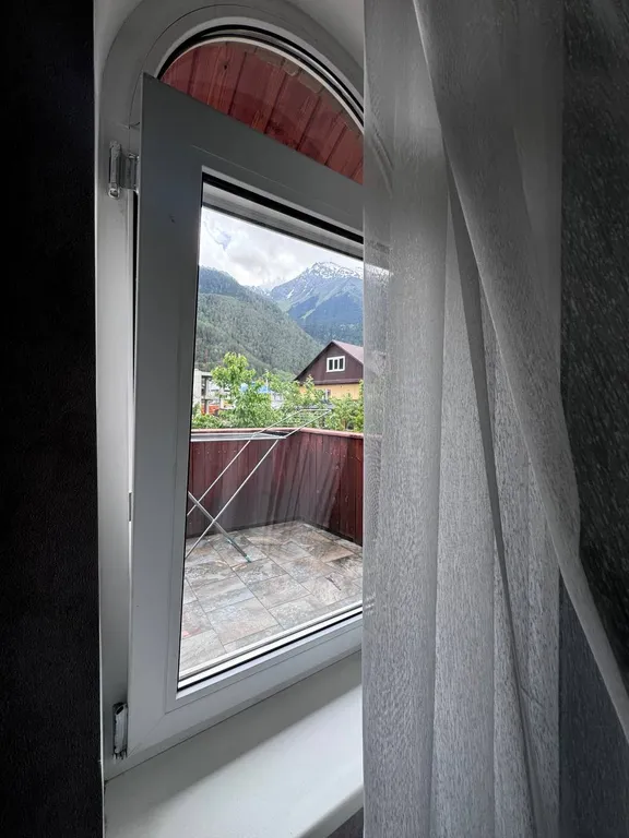 Коттедж Дом с баней и озером — Теберда