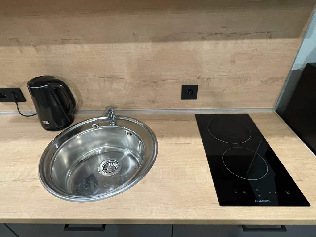 Квартира Квартира Уютная евродвушка с балконом у моря — Геленджик