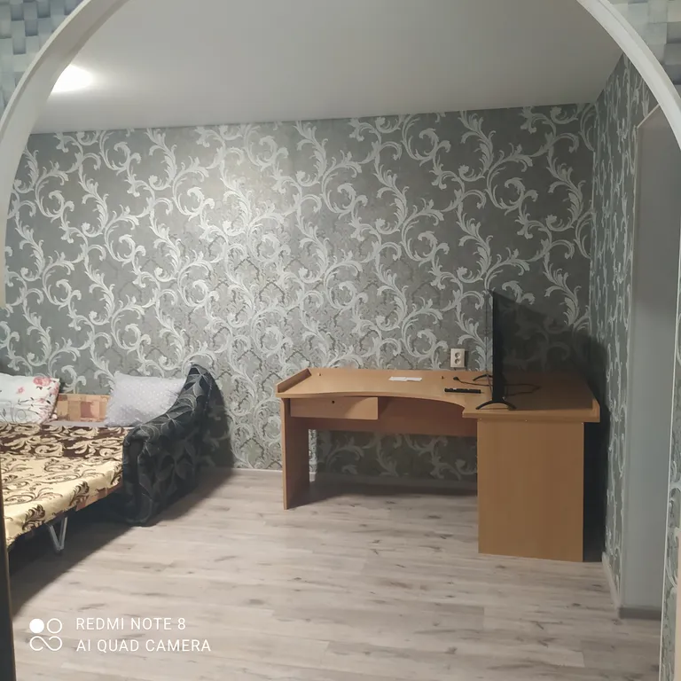 Шикарная двухкомнатная большая квартира, в шаговой доступности всё