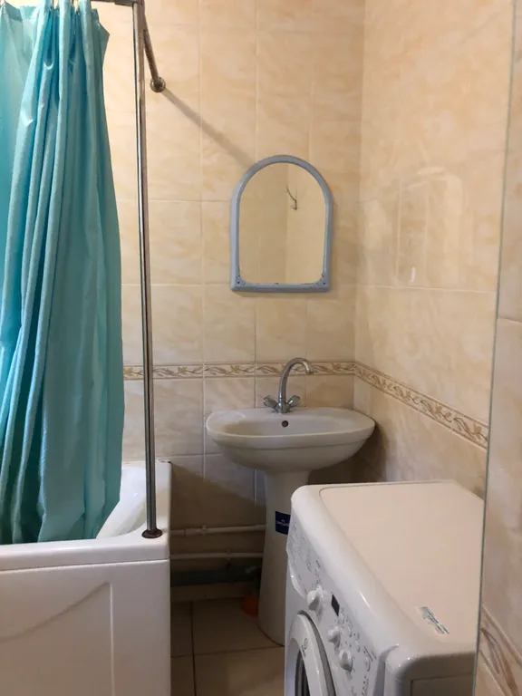 4-комнатная Квартира