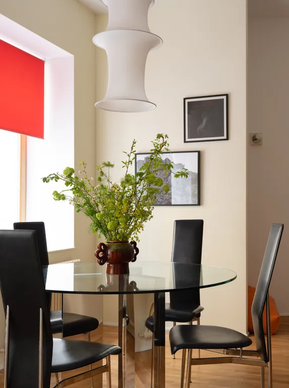 Апартаменты с тремя спальнями на Петроградской стороне