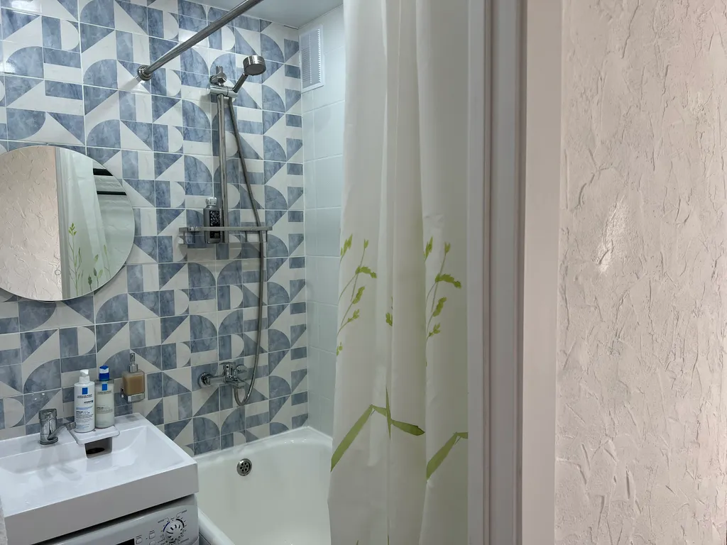 Стильная квартира после ремонта с потрясающим видом Stayinnkirovsk