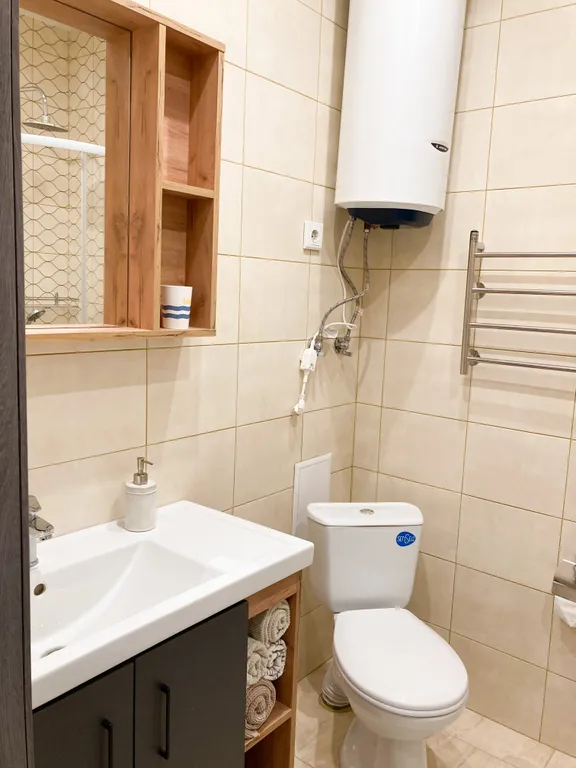 Уютная студия в новом доме недалеко от центра