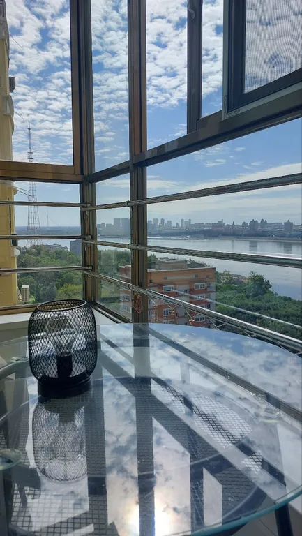 Уютная квартира с джакузи и с видом на Китай и реку Амур