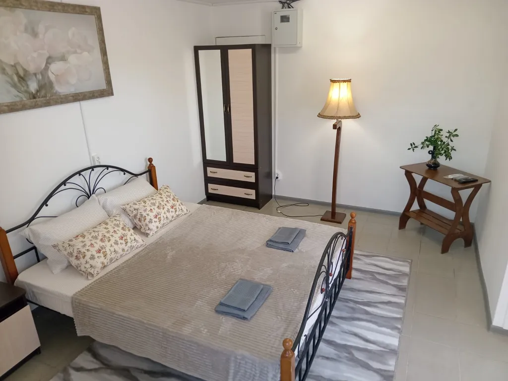 Коттедж Уютный маленький дом для двоих Tiny house — Сириус