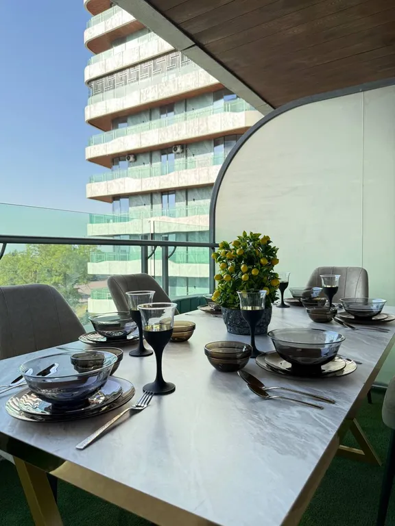 Modern Stroy 40 by Royal rentals