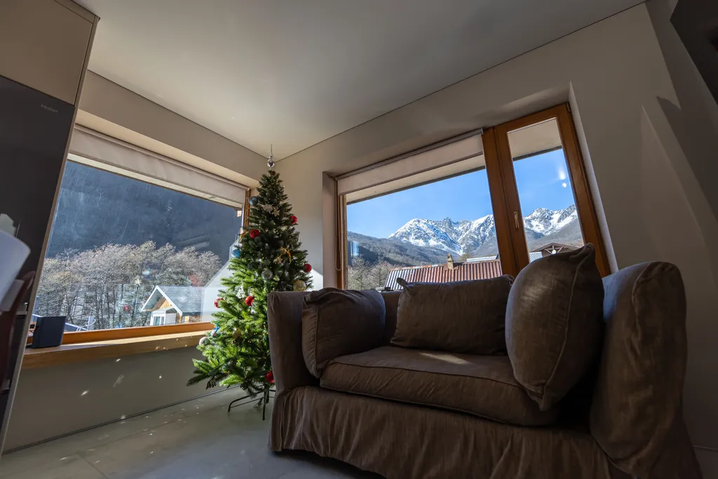 Уютная двухуровневая квартира в Красной поляне с видом на Ачишхо