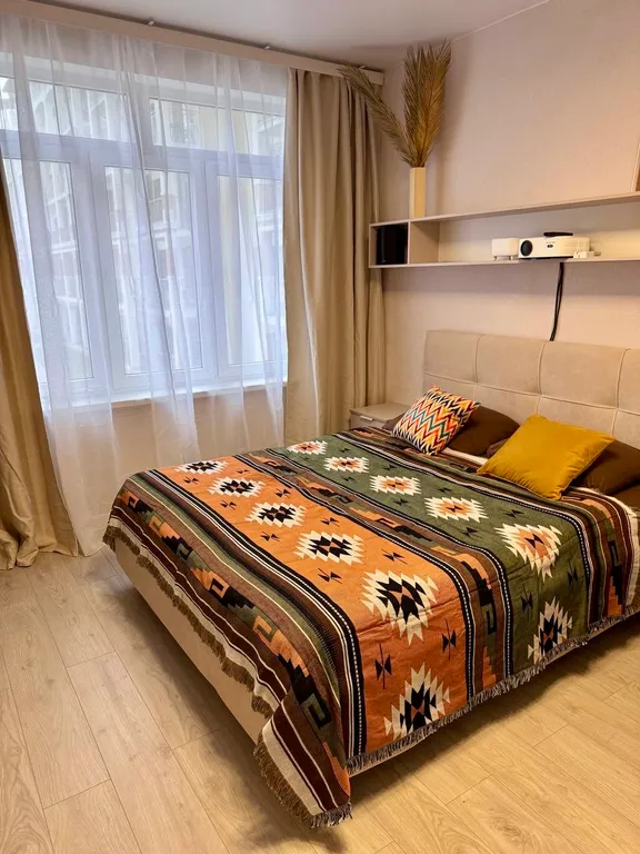 Квартира с позитивной энергетикой и кинотеатром рядом с Кипарисами