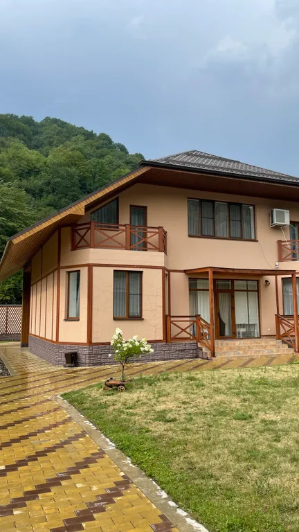 Коттедж Загородный дом с бассейном и зоной отдыха — аренда посуточно в Нальчик