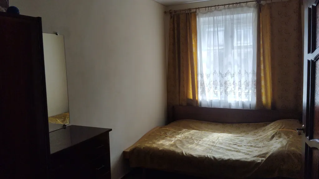 Уютная хрущёвка в парковой зоне