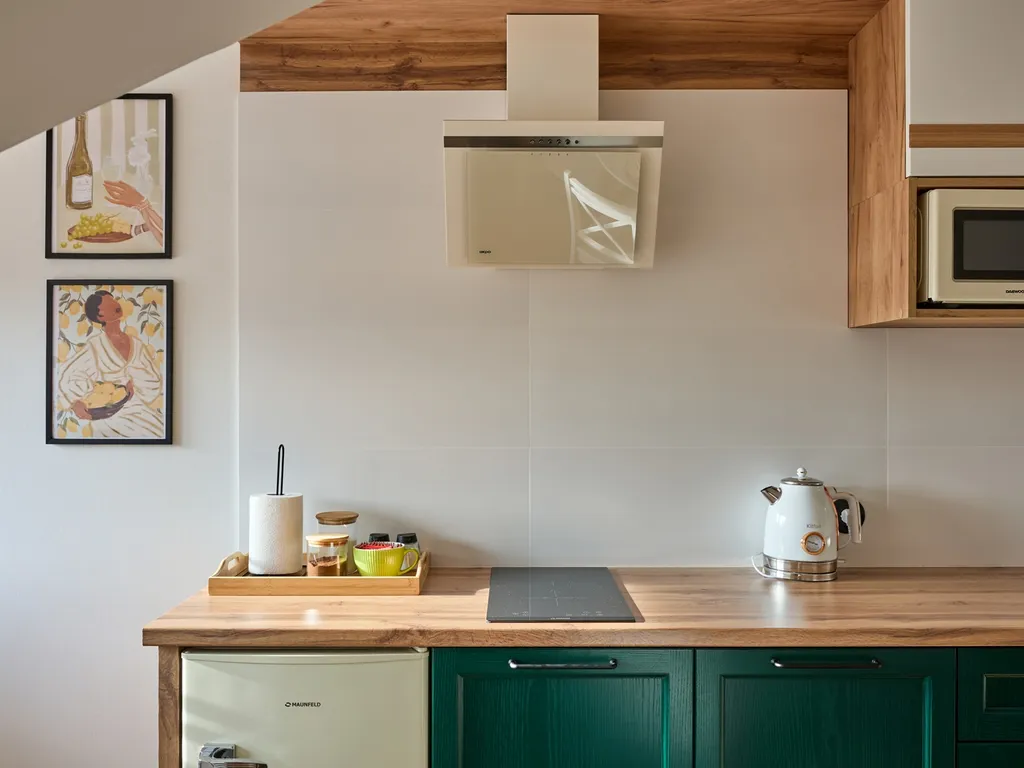 Яркая новая студия в самом центре