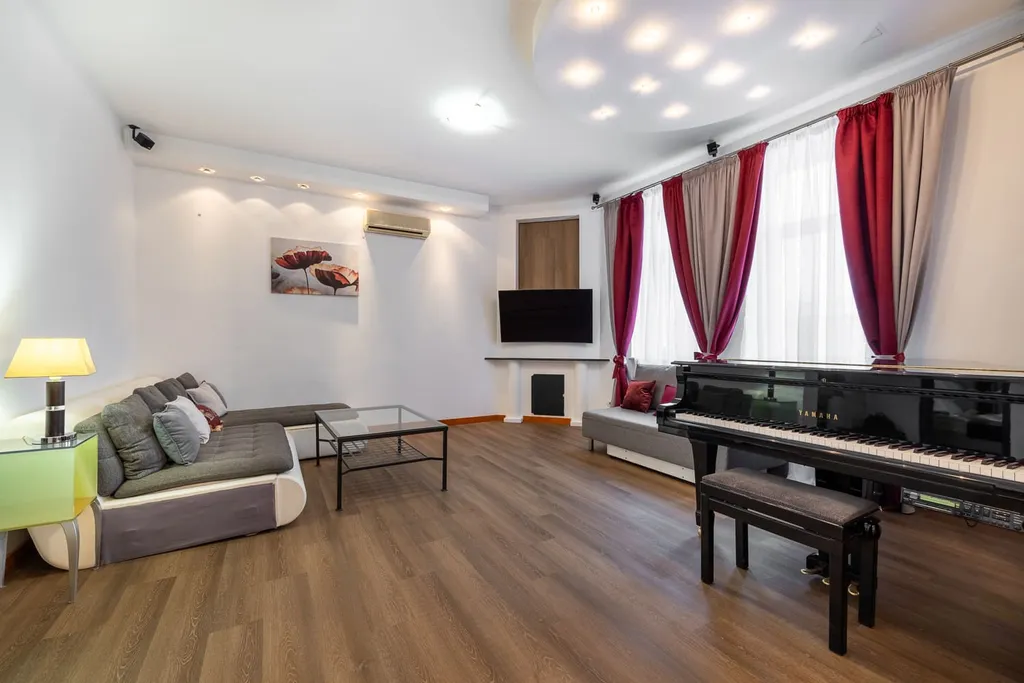 Квартира Квартира Апартамент с роялем и большой угловой ванной — Москва