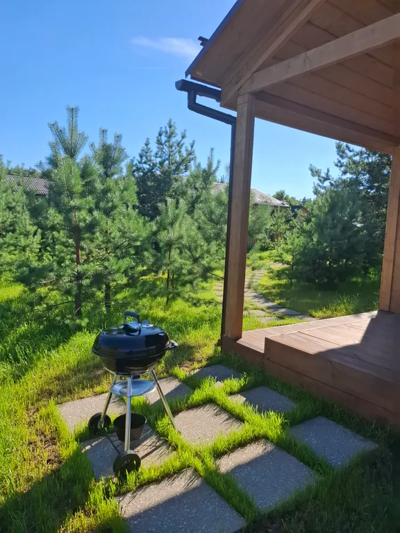 Коттедж для двоих в лесу у пруда