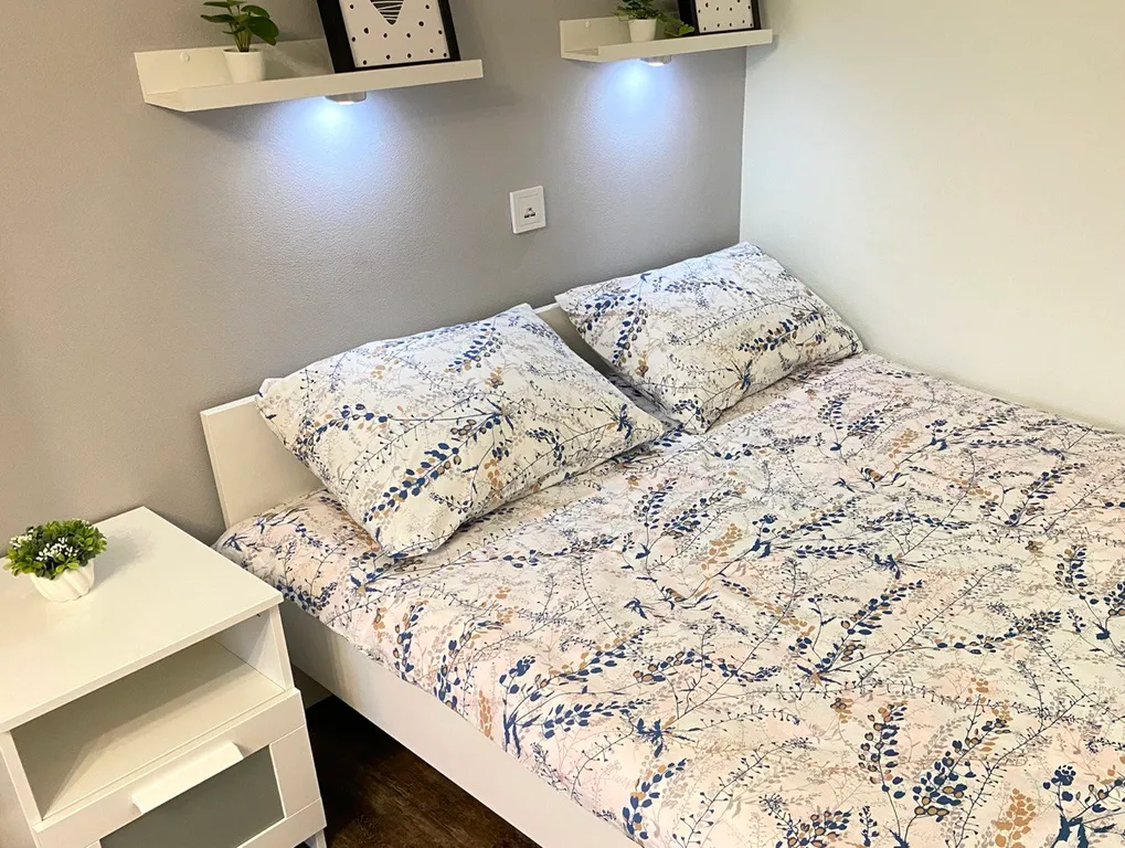 Уютная квартира с самозаселением в центре, рядом с рестораном Тундра