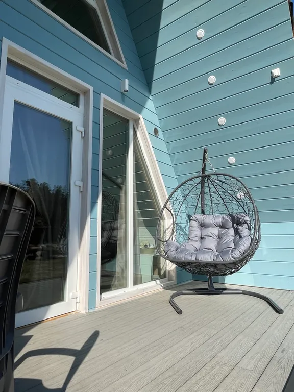 Коттедж Уютный дом аттик А-фрейм у Снетковского озера — Ларионово