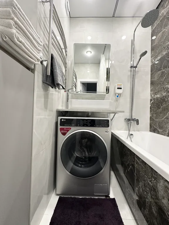 Большая квартира у парка