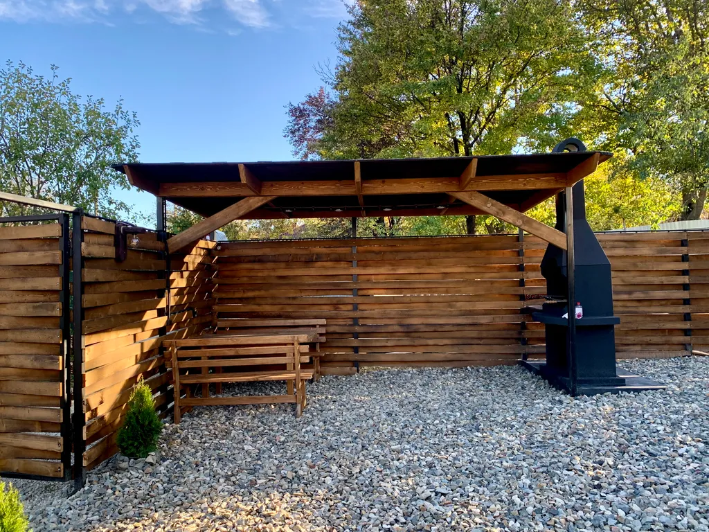 Отдельный домик а-фрейм с бассейном и видом на горы