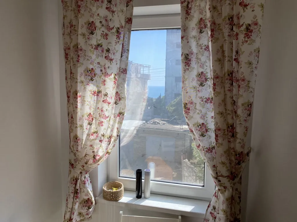 Отдельный дом с двором