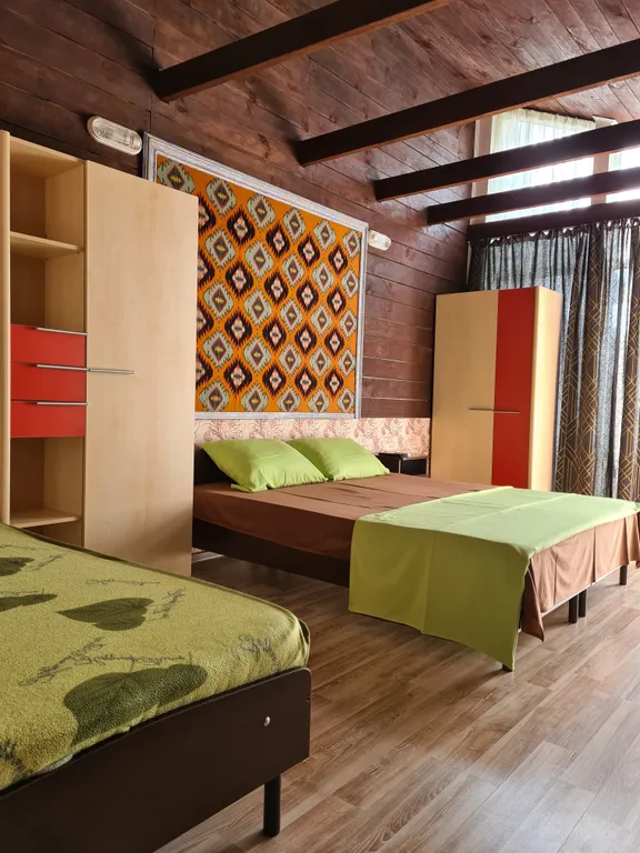 Квартира Апартаменты 2х комнатные на мансарде — Анапа