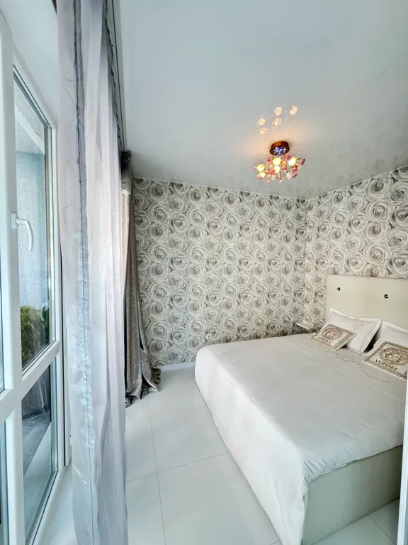 Grand Luxe возле моря