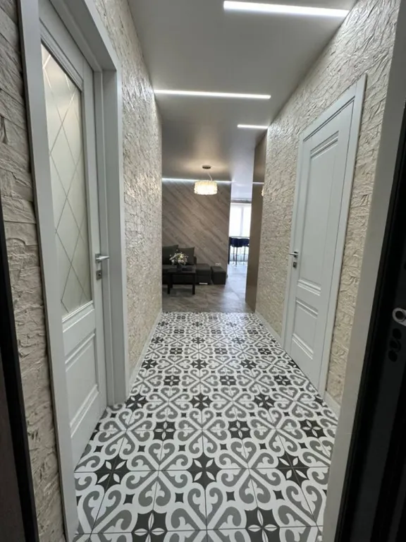 Студия в центре с видом на Золотой мост, город, море