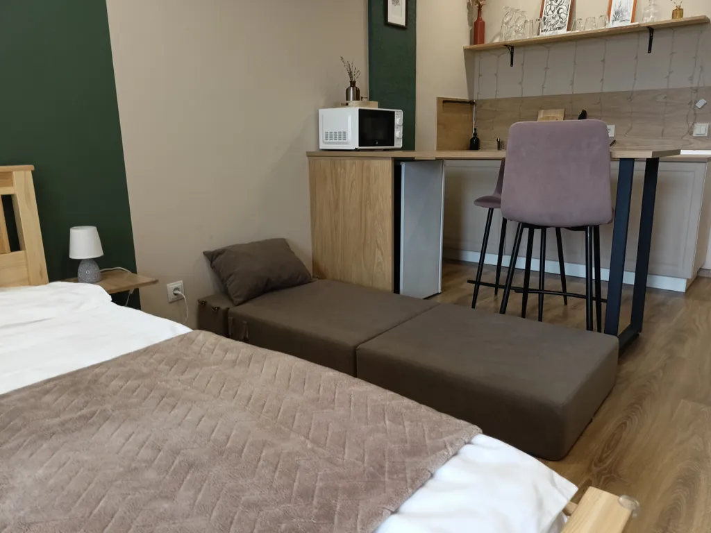 Просторная студия с атмосферой уюта и комфорта