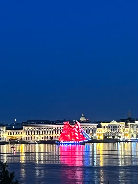 Апартаменты у Петропавловки