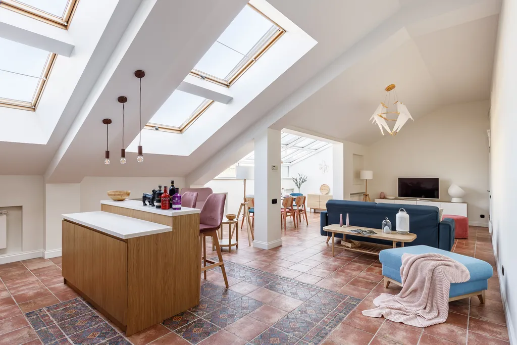 Квартира Квартира Мансарда Hermitage напротив Дворцовой площади с видом на Эрмитаж — Санкт-Петербург