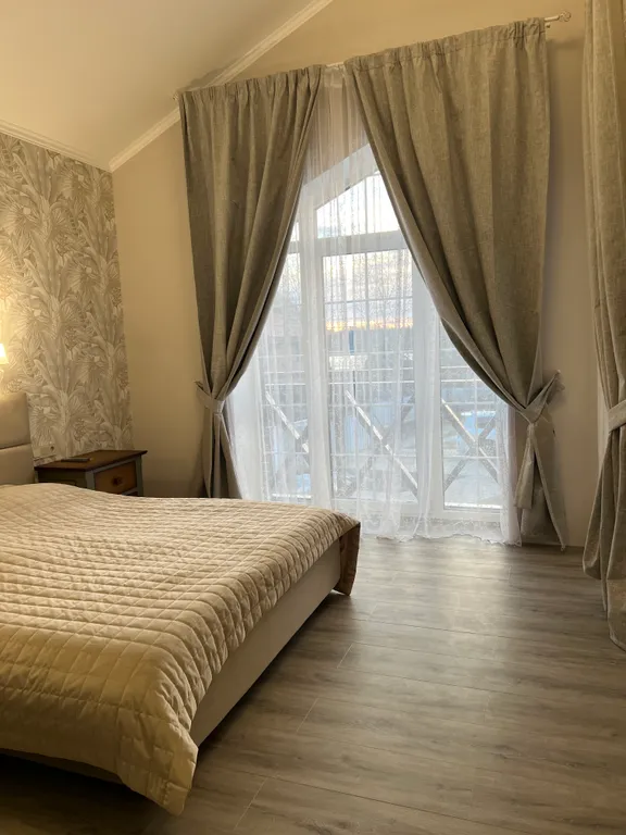 4-комнатный Дом