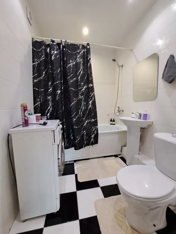 Отличная квартира рядом с Сити парком