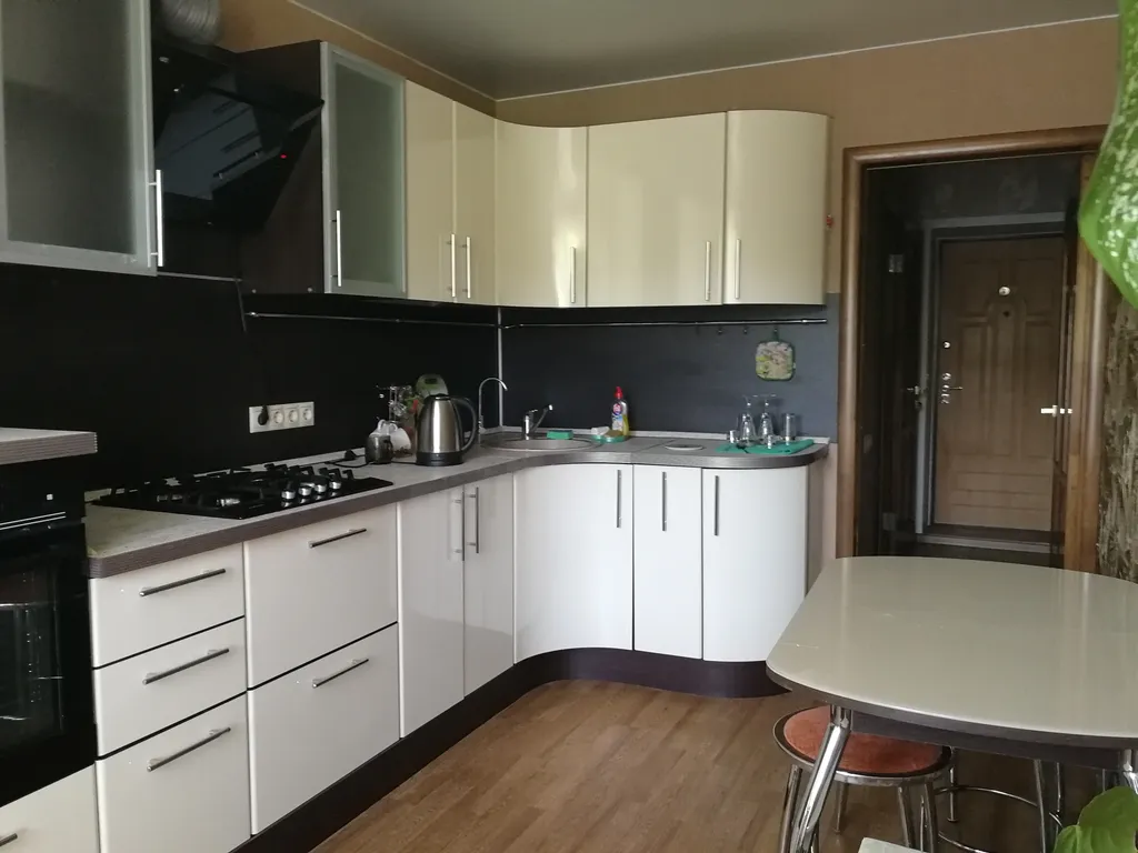 1-комнатная Квартира — аренда посуточно в Саратов