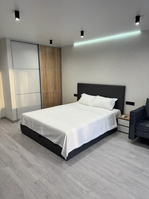 Квартира Уютная студия на микрорайоне — аренда посуточно в Мелитополь