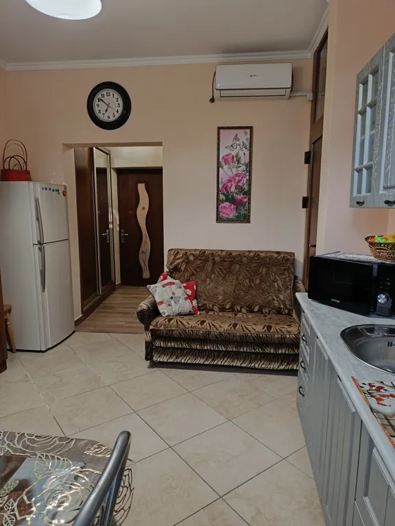 Коттедж Дом утопающий в зелени и очень уютный — Геленджик