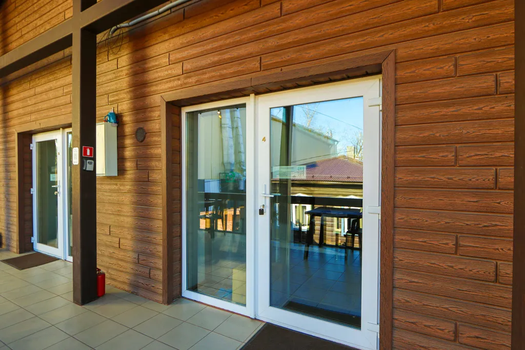 Четырёхместный стандарт с  широкими кроватями на двух уровнях