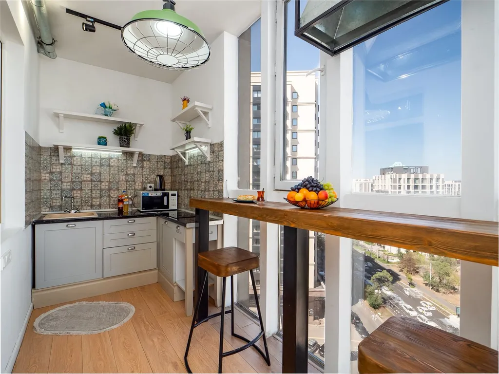 Дизайнерская квартира в стиле loft c панорамным видом