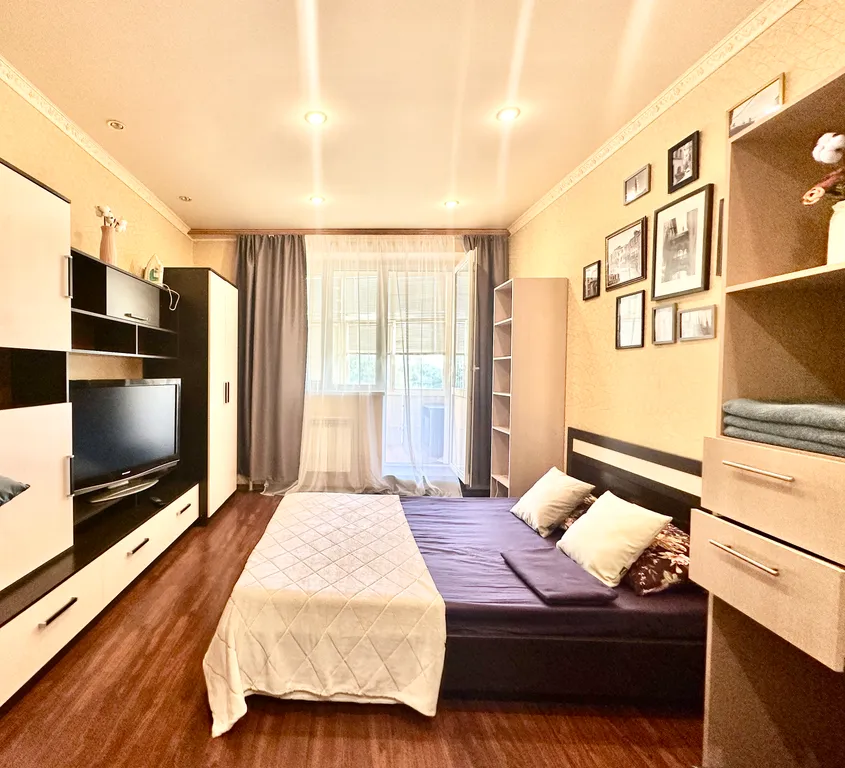 Уютная квартира напротив парка