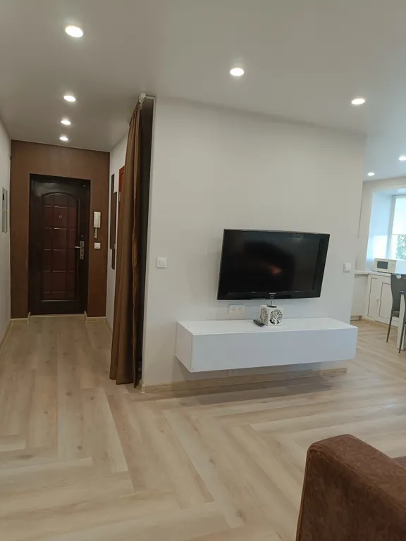 Уютная квартира около метро Березовая роща с WiFi