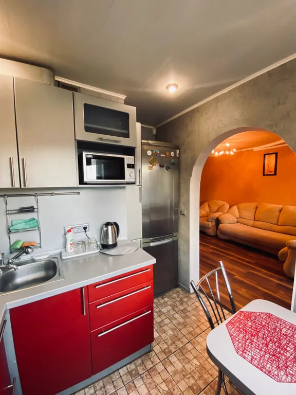 3-кв, ул. Артёма 161 (район Донецк сити)