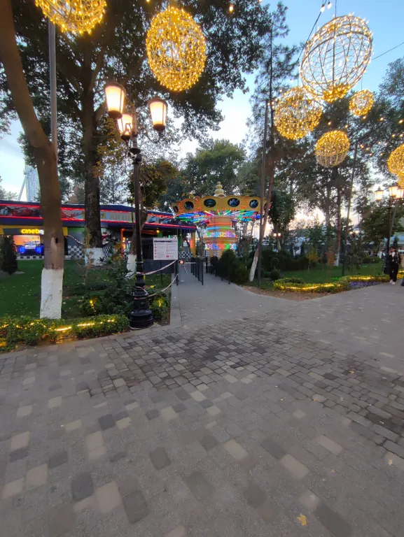 Уютная квартира рядом с метро Мирзо Улугбек и парком Гафур Гуляма