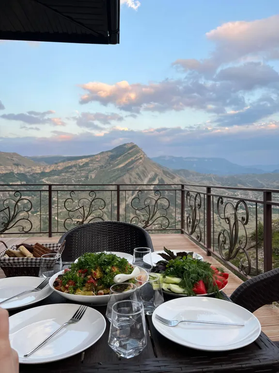 Роскошный эко дом Аквамарин с террасой у водопада и леса