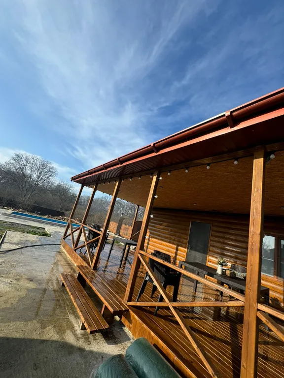 Уютный дом для семейного отдыха прямо у леса