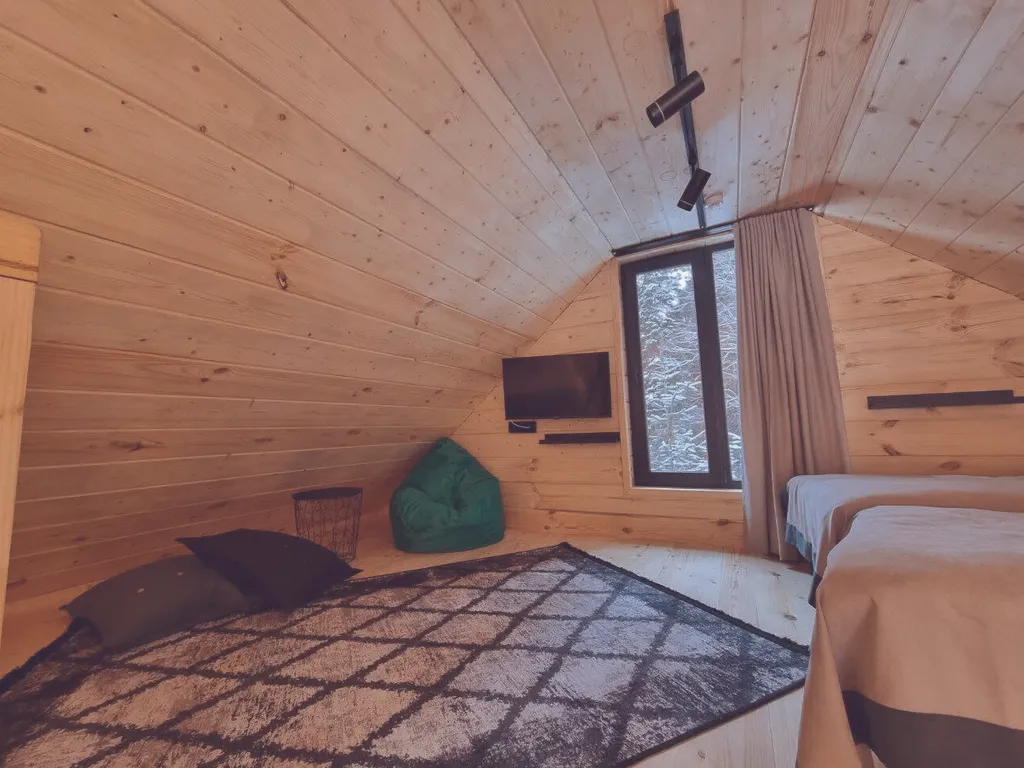 Улучшенный коттедж с видом на горы