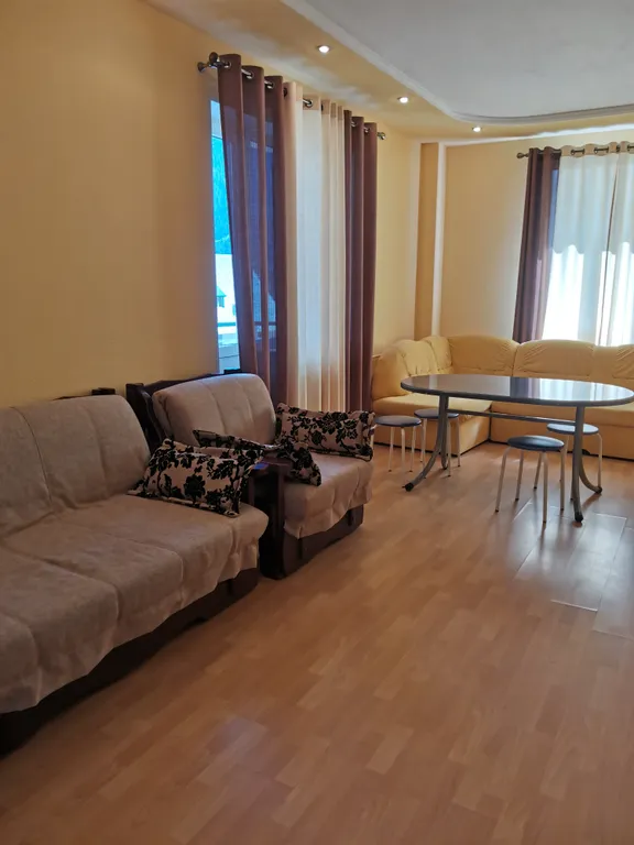 Уютная квартира с хорошим видом с балкона