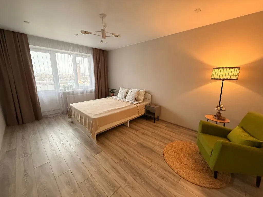 Стильная дизайнерская однушка в новом спальном районе