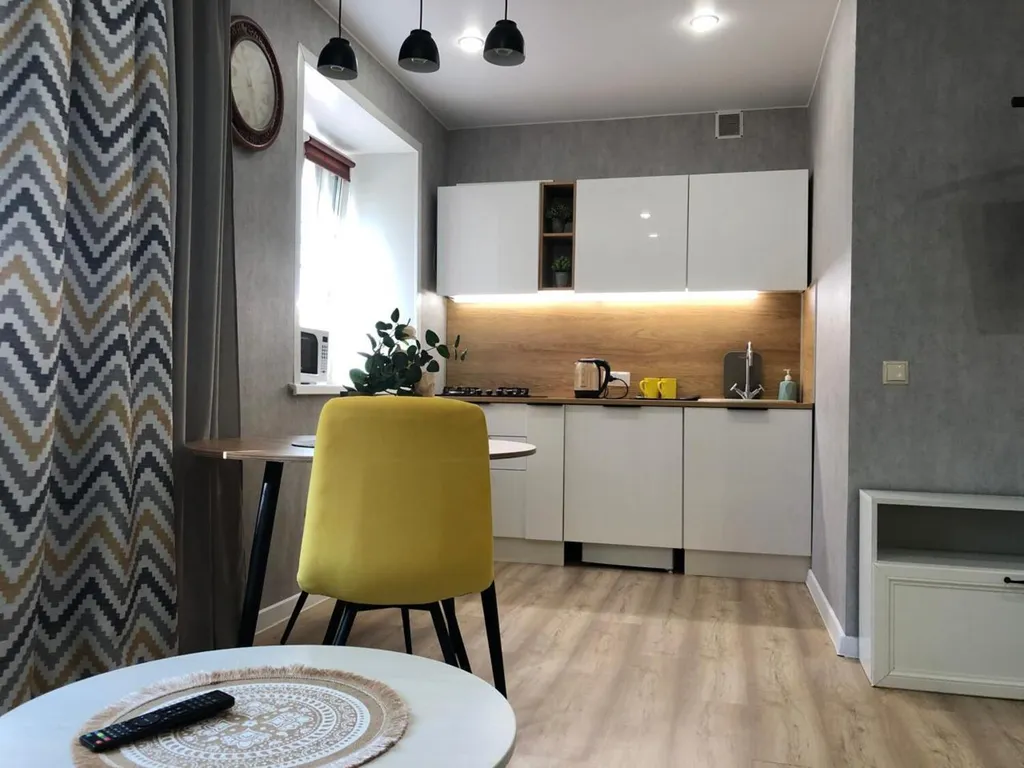 Стильная cтудия пoсле рeмoнта