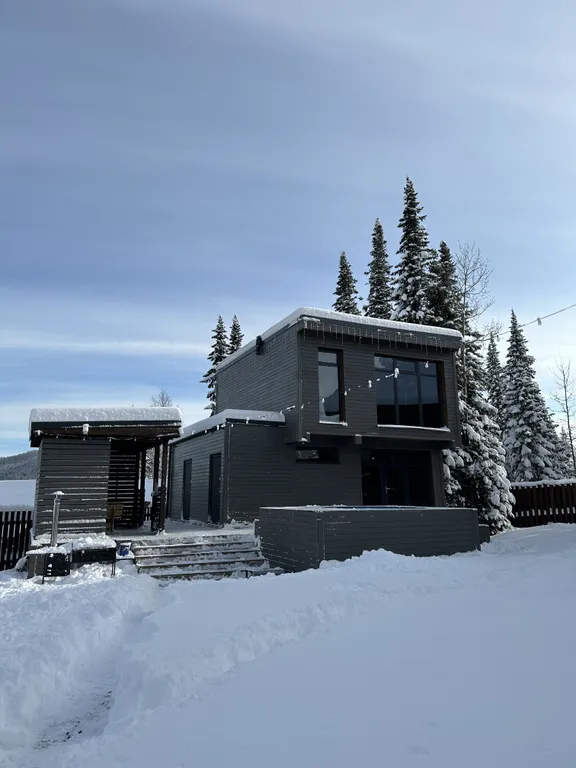 Комфортный коттедж №3 — аренда посуточно в Шерегеш