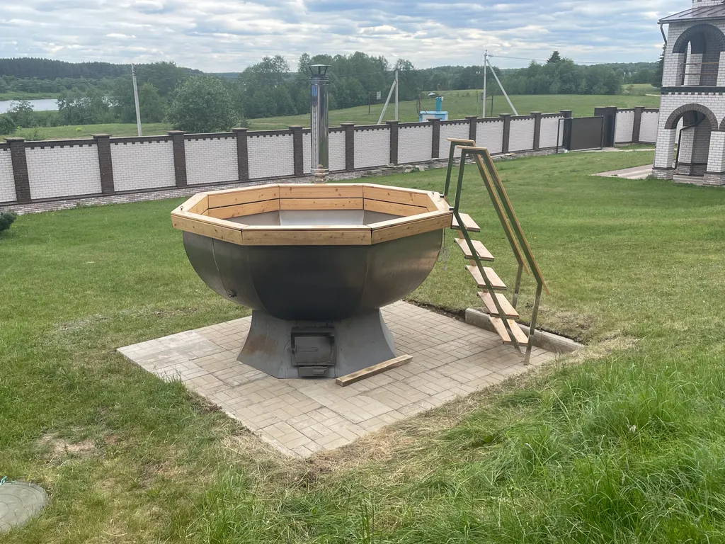 Дом на реке Волга