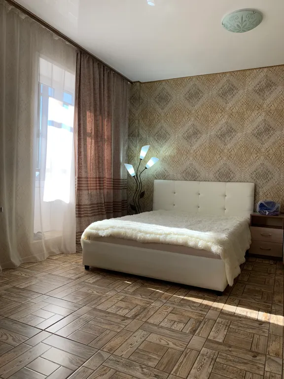 Элитная квартира в центре города — аренда посуточно в Абакан